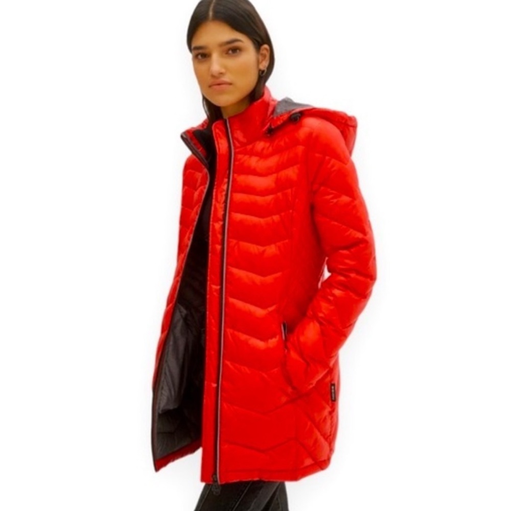 Noize Outerware Clair Red Puffer Jacket In Xl. Mi… - image 1